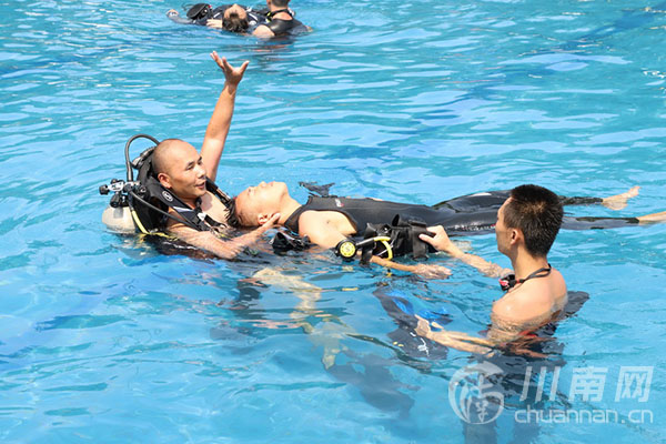 聚焦实战练兵，锻造水中蛟龙 泸州市消防救援支队完成潜
