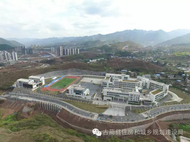古蔺实验学校市政道路通了