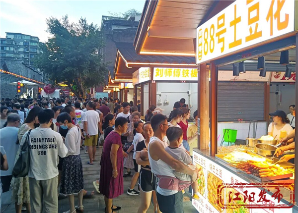 老泸州·大河街市集开门迎客！吃货们，走起！